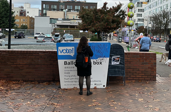 Slog AM: Council Member Appears to Meddle in Independent Report, Public Lands Commissioner Race Remains Close, Tech Issues Plague Trump and Musk Chat